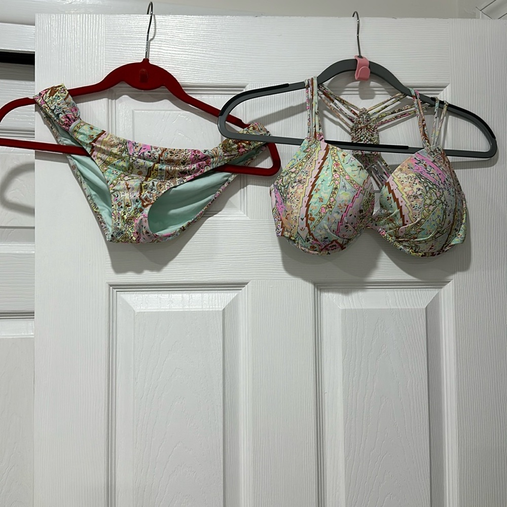 Victoria secret bikini 34 DD med bottom